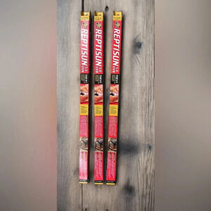 Zoo Med T8 ReptiSun 5.0 UVB Fluorescent Reptile Lamp, 24-in X 3